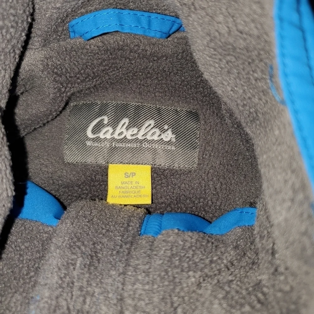 Cabelas jacket - Picture 3 of 4